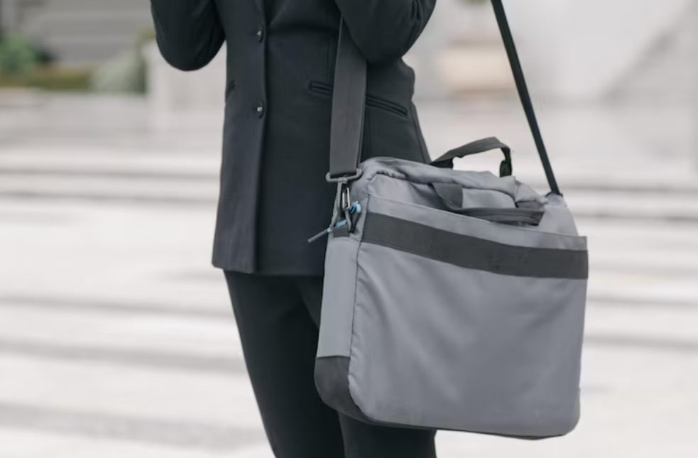 Como escolher a alça de poliéster perfeita para sua bolsa?